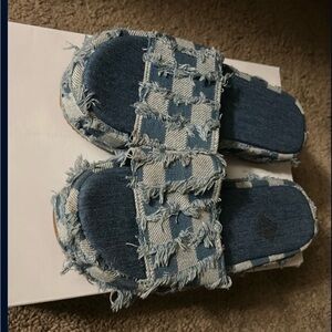 Blue Dress Shoes with Distressed Denim Look